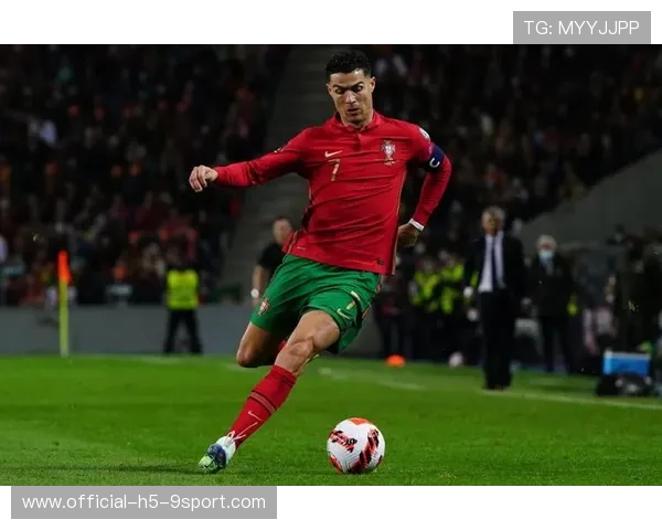 足球巨星训话曝光：你们没灵魂—真相背后竟如此震撼