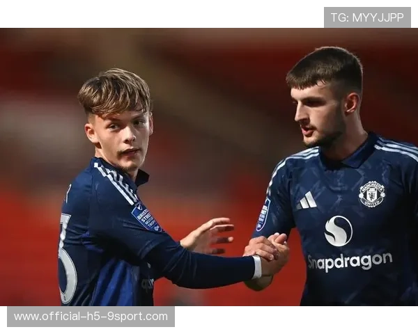 曼联青训迎来突破，年轻球员为球队带来新动力