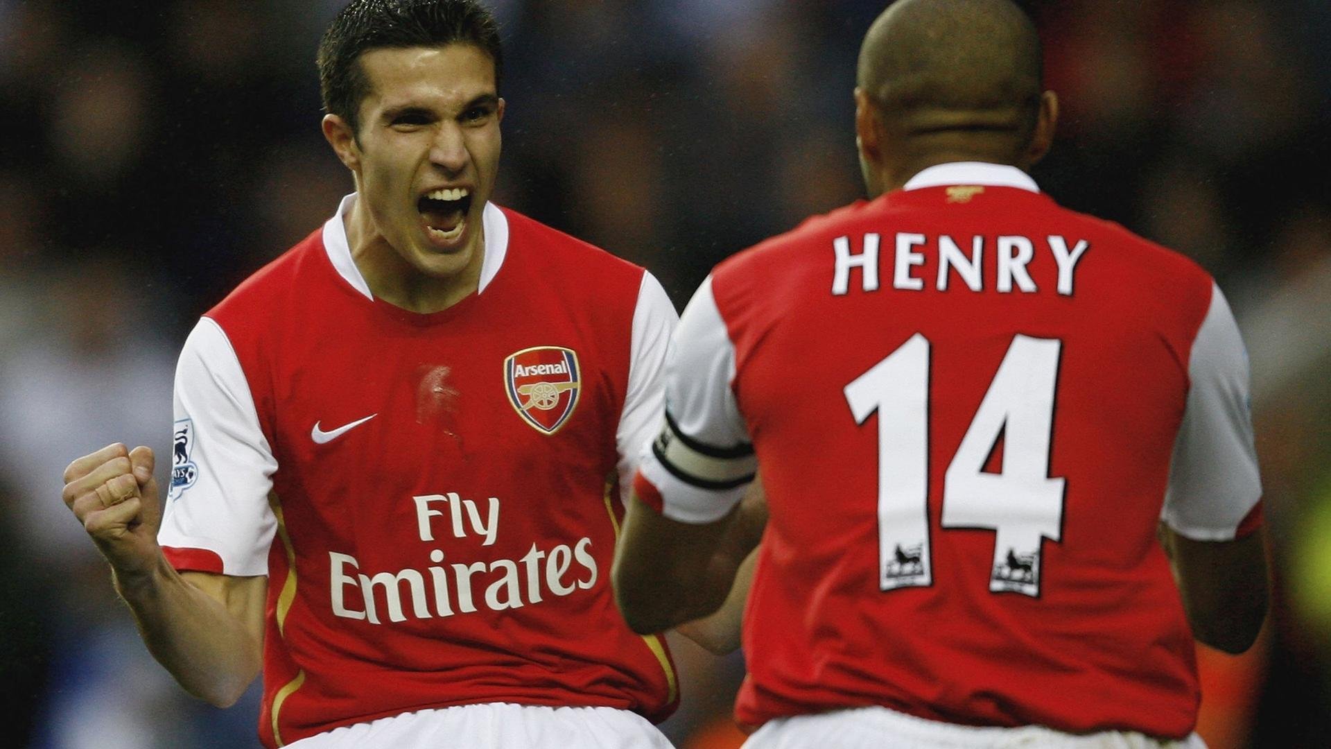 俱乐部加大青训投入，设立专项基金支持青少年成长，普通青训俱乐部方向